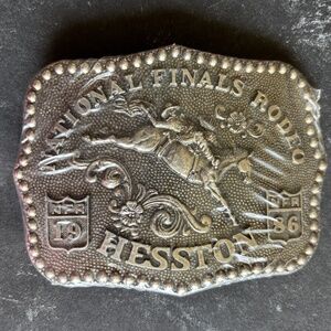 Hesston 1986 Bronze Adult National Finals Rodeo Commemorative Series Belt Buckle